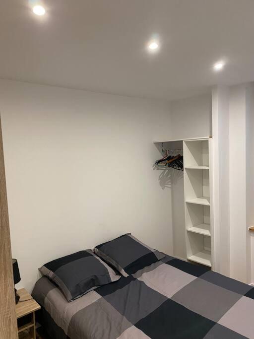 Le Peageois : Appartement Lumineux Et Calme Bourg-de-Peage Exterior photo